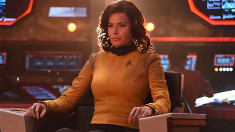 Exclusive - Star Trek: Strange New Worlds Will Have A Non-Binary ...