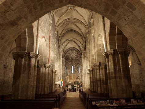 romanesque interior - Google Search Historical Architecture, Romanesque ...