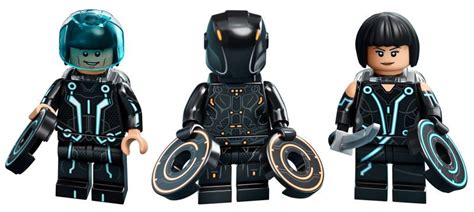 Start Saving Your Quarters Because Lego's Tron: Legacy Light Cycles Set Finally Arrives Next ...