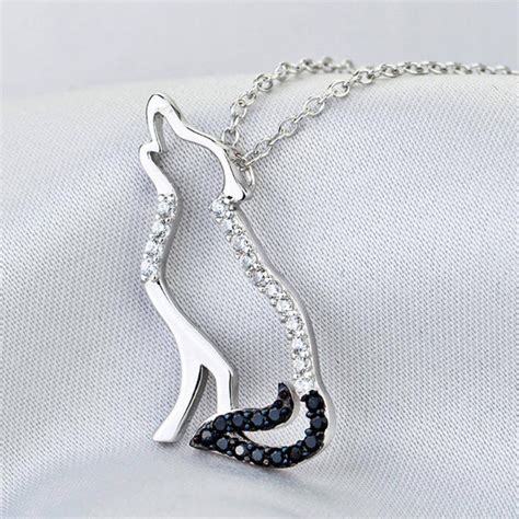 Sterling Silver Wolf Necklace | Helping Animals At Risk