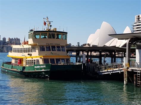 Sydney - City and Suburbs: Circular Quay, ferry