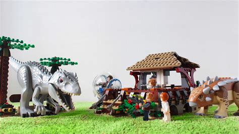 Jurassic World Indominus Rex vs Ankylosaurus Lego Set - nellspa.ro