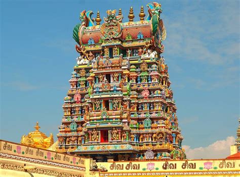 Meenakshi Amman Temple – India’s Dazzling Shrine Saturated with Statues ...