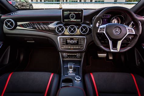 Mercedes-Benz GLA 45 AMG_Interior (15) - Paul Tan's Automotive News