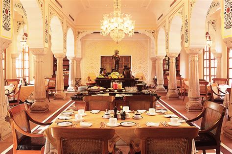 The Oberoi Rajvilas (Jaipur) - Auderney Excellence Travel