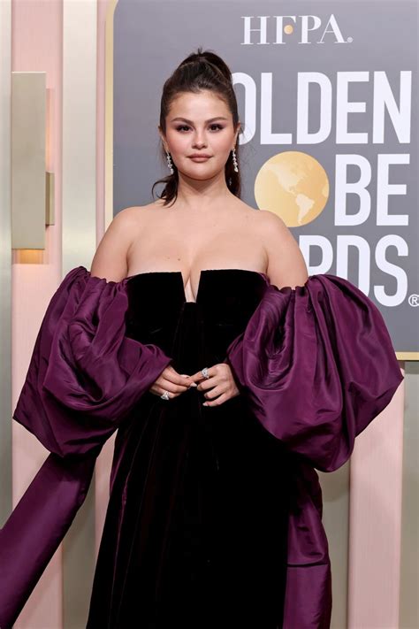 Selena Gomez – Golden Globe Awards 2023 • CelebMafia