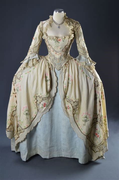 18th Century Dress, 18th Century Costume, 18th Century Clothing, 18th ...