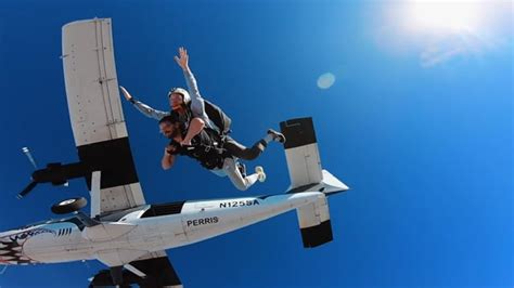 Tandem Skydiving Near Los Angeles & San Diego | Skydive Perris