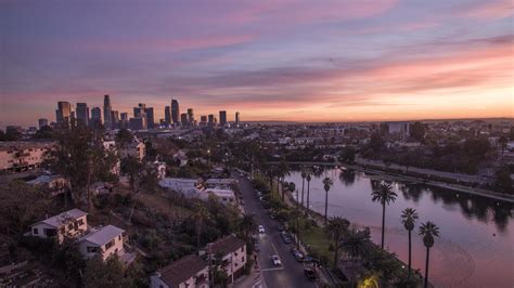 File:20190616154621!Echo Park Lake with Downtown Los Angeles Skyline.jpg - Wikipedia