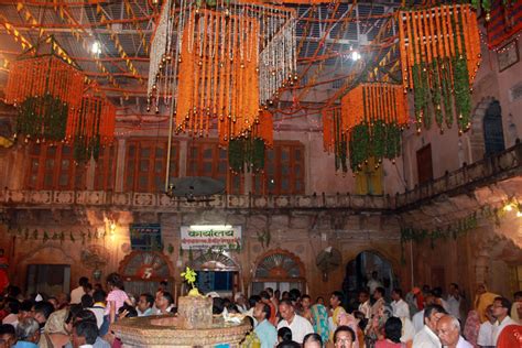 Radhavallabh Mandir , Vrindavan - Info, Timings, Photos, History