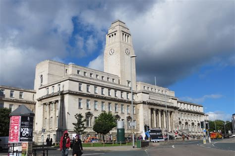 LEEDS: Living, Learning, Linking: University of Leeds