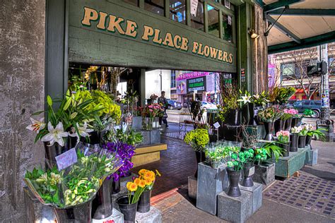 Pike Place Flowers Photograph by Spencer McDonald - Fine Art America