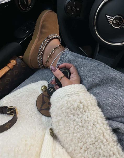 15+ Ugg Tasman Outfits That Made Us Buy These Cozy Slippers