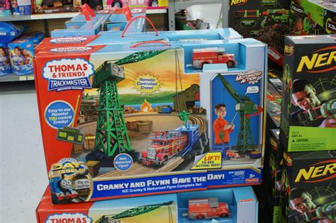 Thomas & Friends TrackMaster Cranky & Flynn Save the Day! - Grinning ...