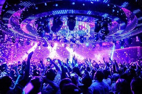 Experience The Las Vegas Nightlife: Nightclubs & Pool Parties