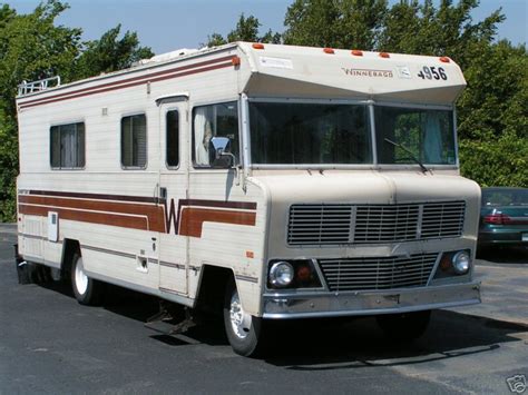 Winnebago Motorhome Pictures By Model Year - The Traditional Classic ...