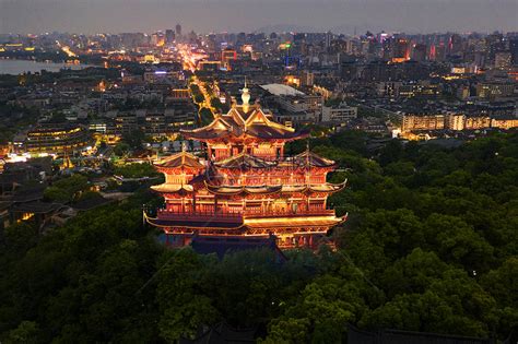 长沙 杜甫江阁夜景高清图片下载-正版图片500139831-摄图网