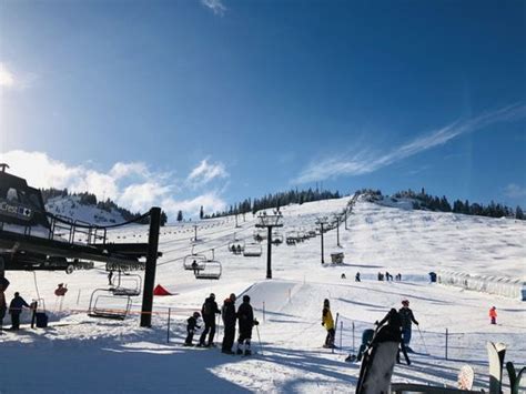 SUMMIT WEST AT SNOQUALMIE SUMMIT - 85 Photos & 50 Reviews - Ski Resorts - 1001 State Rte 906 ...