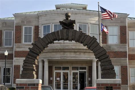 Ohio Library Tour - Newark - How Wise Then