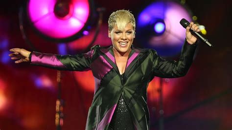 Pink concert Brisbane: Review of first night of Beautiful Trauma Tour at Entertainment Centre ...