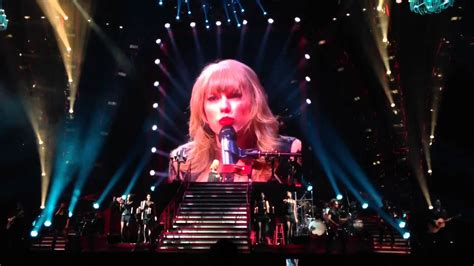 Taylor Swift, All Too Well - RED Tour (Live in Washington DC) - YouTube