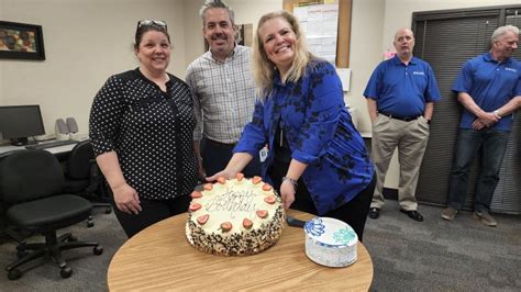 San Joaquin Valley College on LinkedIn: Our Fresno campus celebrated birthdays this month! Happy ...