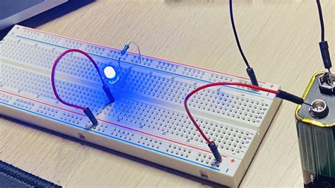 Electronic components: LEDs