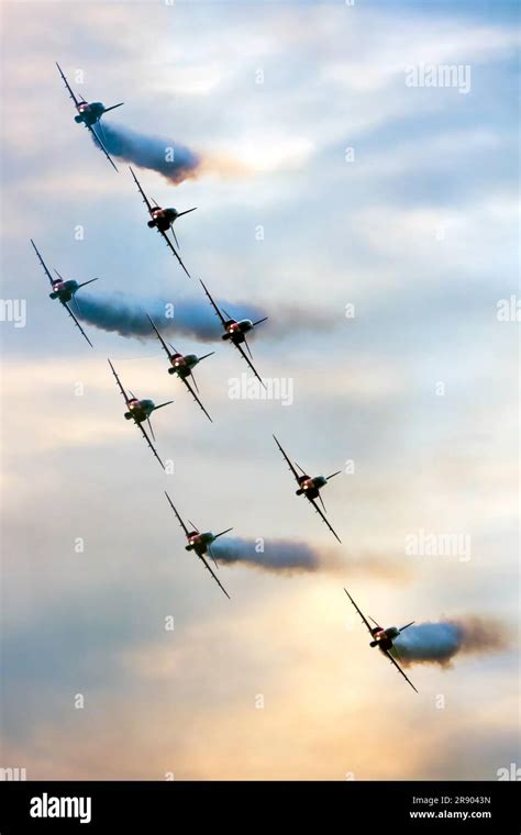 Red Arrows in Tight Formation Stock Photo - Alamy