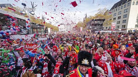 Cologne commemorates 200 years of carnival with thousands of revellers | Euronews