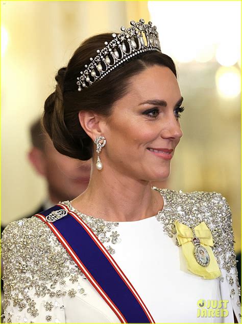 Photo: kate middleton first tiara in three years 02 | Photo 4860839 | Just Jared: Entertainment News