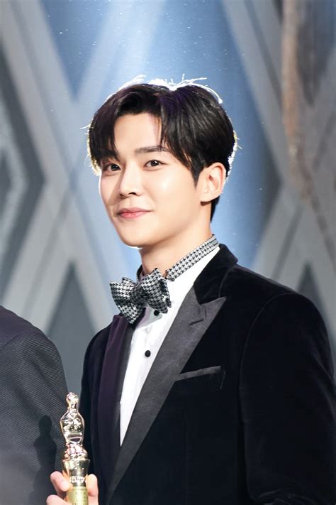 SF9's Rowoon Talks About Receiving Best New Actor Award + Plans As Idol-Actor In 2020 | Soompi