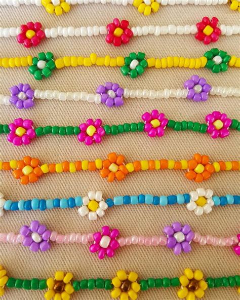 Beaded flower necklace daisy necklaces for women beaded | Etsy in 2020 | Beaded accessories ...