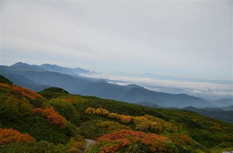 Hiking at Mt Asahi Daisetsuzan National Park, Hokkaido - Japan Web Magazine