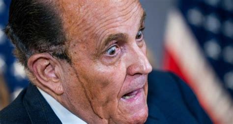 Rudy Giuliani Hair Dye / Rudy Giuliani Sweats Through His Hair Dye ...