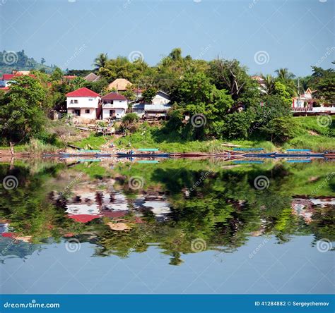 Mekong River Cruise in Laos Stock Photo - Image of houses, natural: 41284882