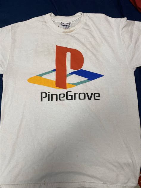 new merch???? : r/PinegroveBand