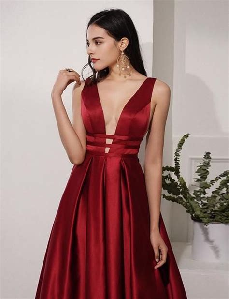 Elegant Wine Red Long Prom Dress | Backless evening dress, Red prom ...