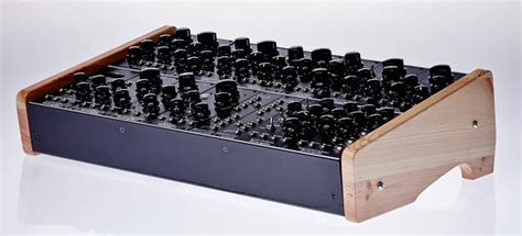 Eurorack Cases Now Available From Erica Synths – Synthtopia