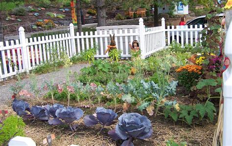 Discovery Center Story Garden | Delta Engineers, Architects, & Land ...