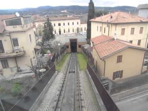 2013-03-24 Orvieto Italy: Down the Funicular and into the Train Station ...