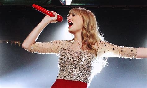 We're feeling 22: Taylor Swift announces ‘Red (Taylor’s Version)’