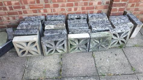 ***FREE GARDEN WALL BRICKS *** | in Hendon, London | Gumtree