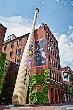 Louisville Slugger Museum Tour | semashow.com