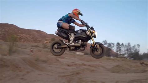 Honda grom stunts | How to park your bike - YouTube