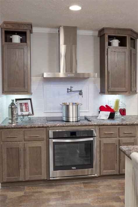 Mobile Home Kitchen Cabinets: The Do’s and Don'ts - The MHVillager™