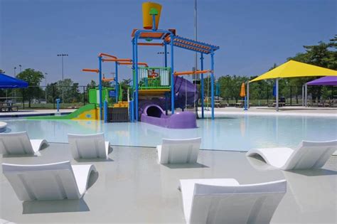 Blanchette Aquatic Facility | Saint Charles, MO 63301