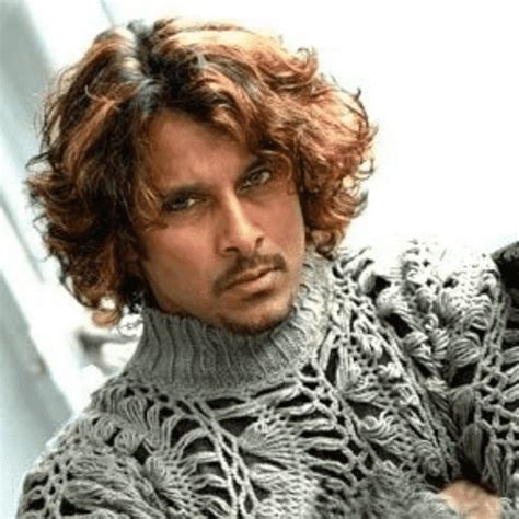 Chiyaan Vikram | Top celebrities who look cool and sassy with long hair-who is your favourite?