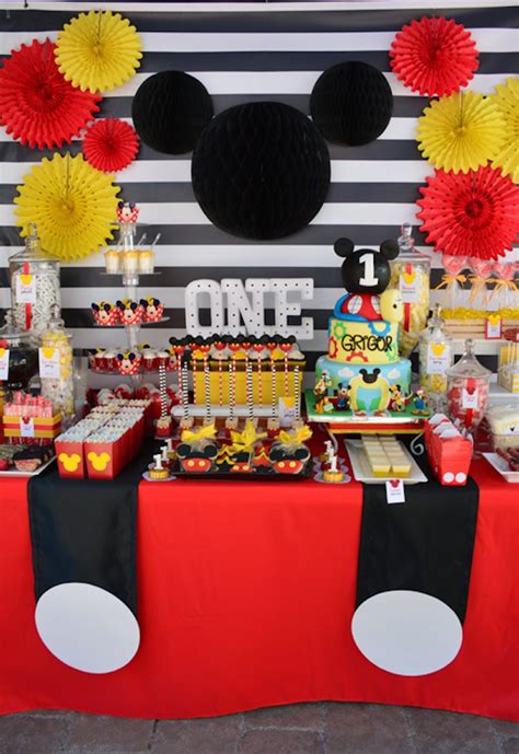 Kara's Party Ideas Mickey Mouse 1st Birthday Party via Kara's Party Ideas | KarasPartyIdeas.com ...