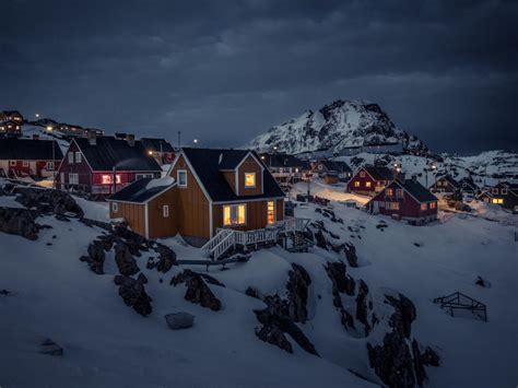 Night in Greenland : r/pics