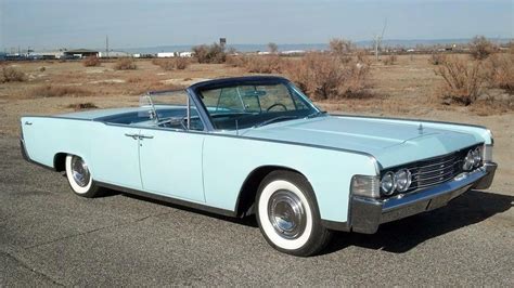 1965 Lincoln Continental 4 Door Convertible VIN: 5Y86N407526 - CLASSIC.COM